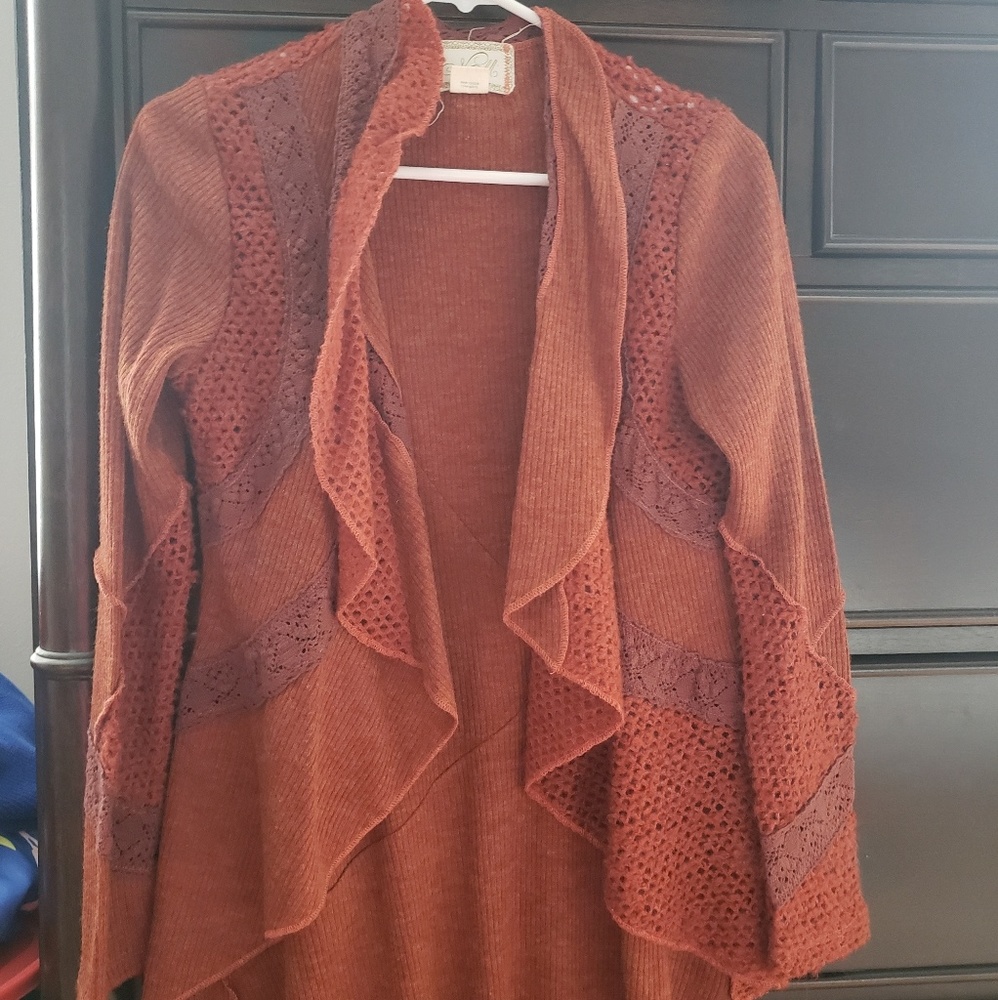 Buckle cardigan